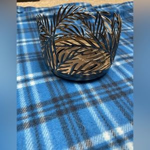 Bath and body works candle holder